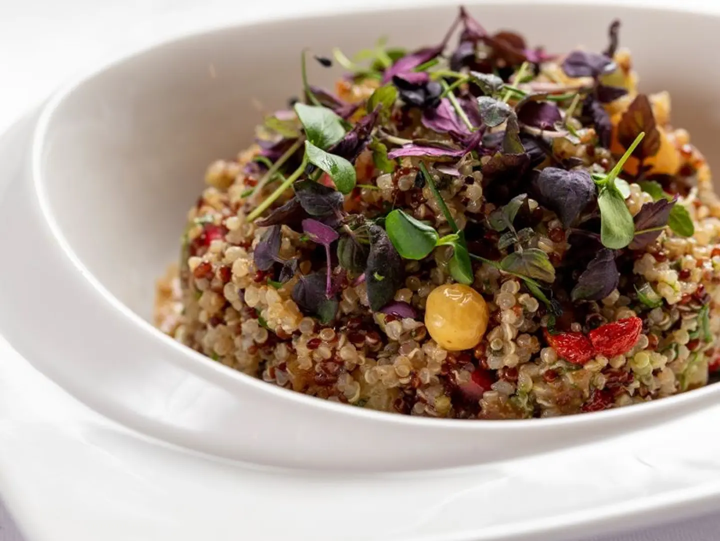 سلطة الكينوا