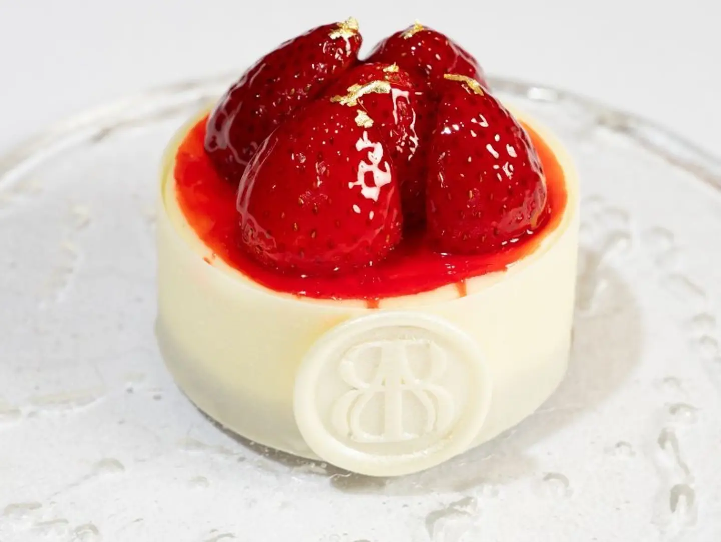 تشيز كيك الفانيليا بالفراولة