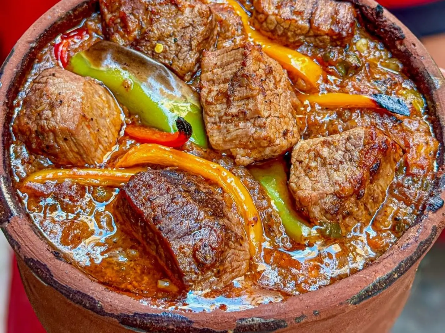 طاجن لحمه بالبصل