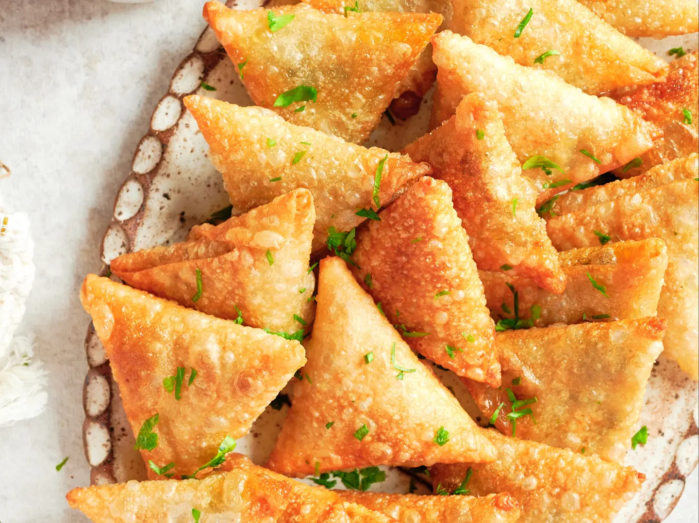 سمبوسة جبن ابيض