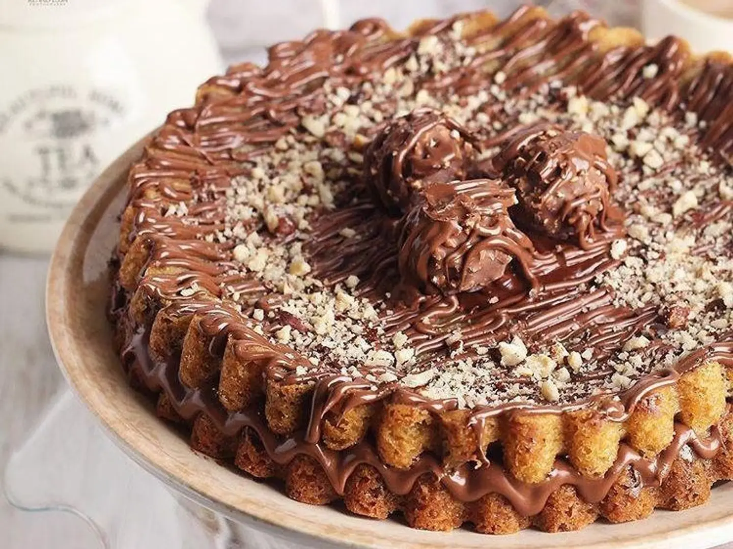 كيكة فريروشيه بالمكسرات