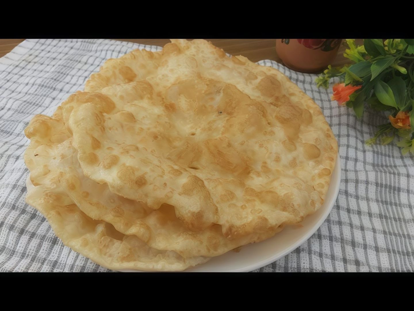 Poori Paratha