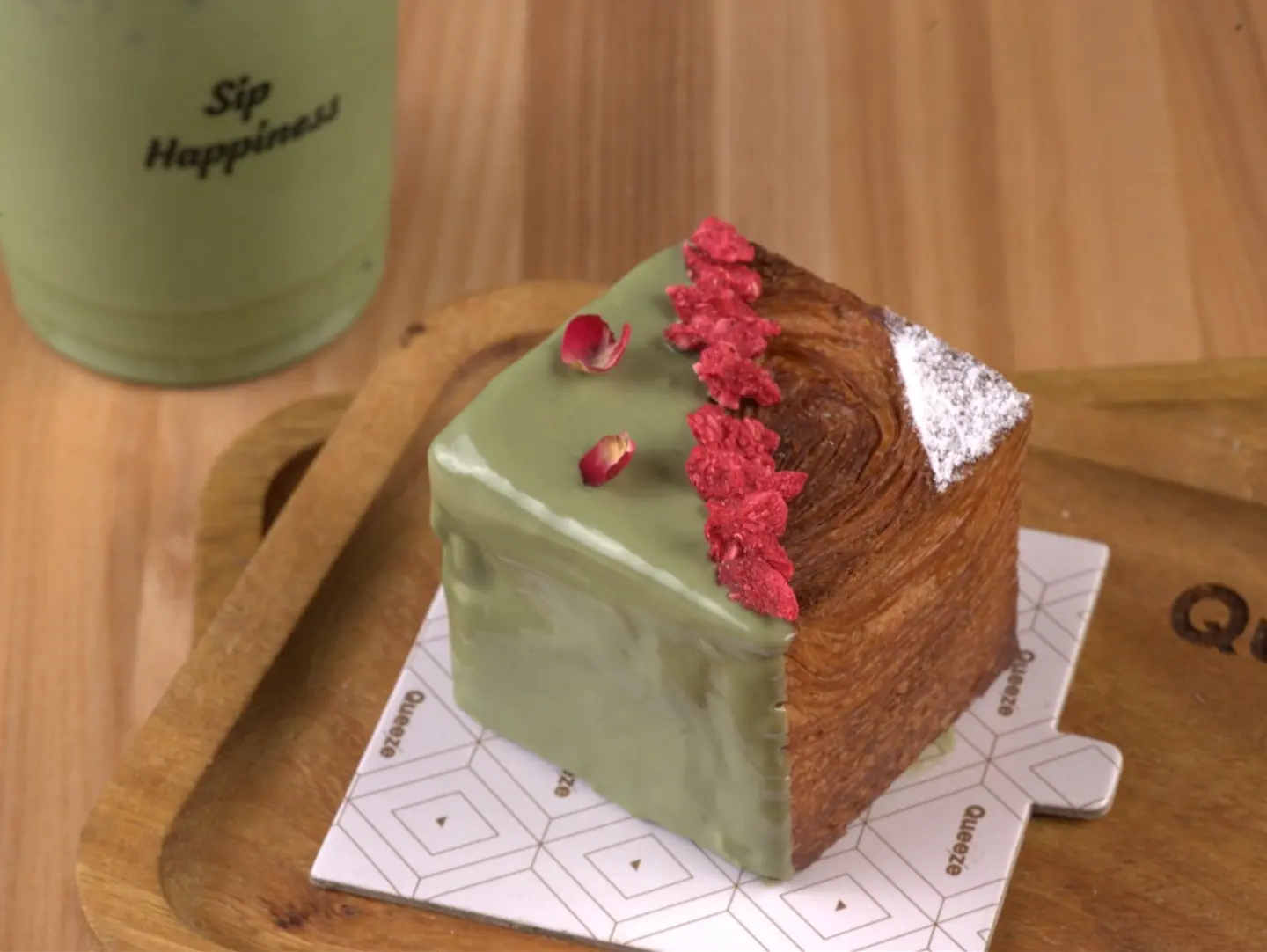 Pistachio Cube