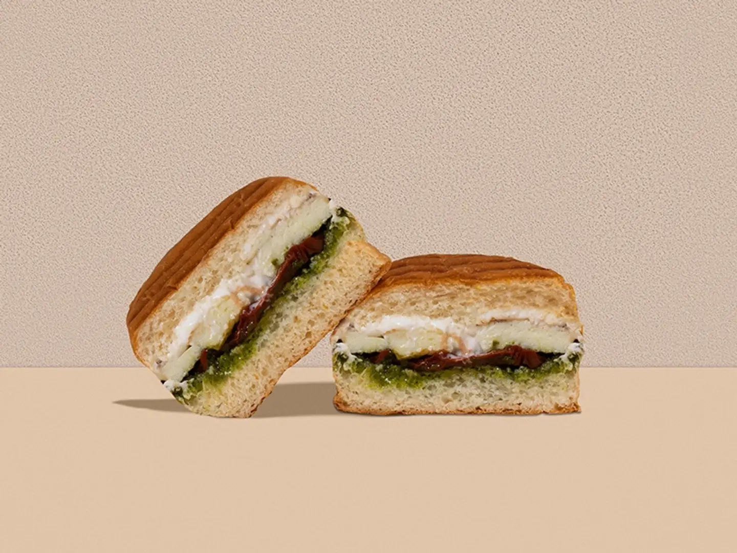 بيستو حلومي