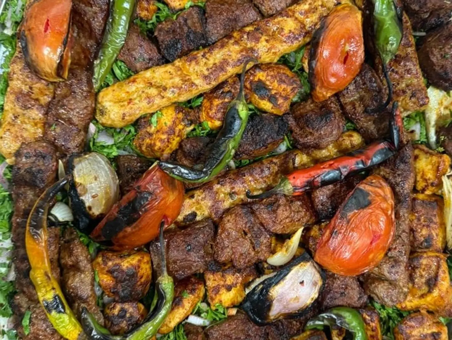 نصف كيلو مشكل مشاوى