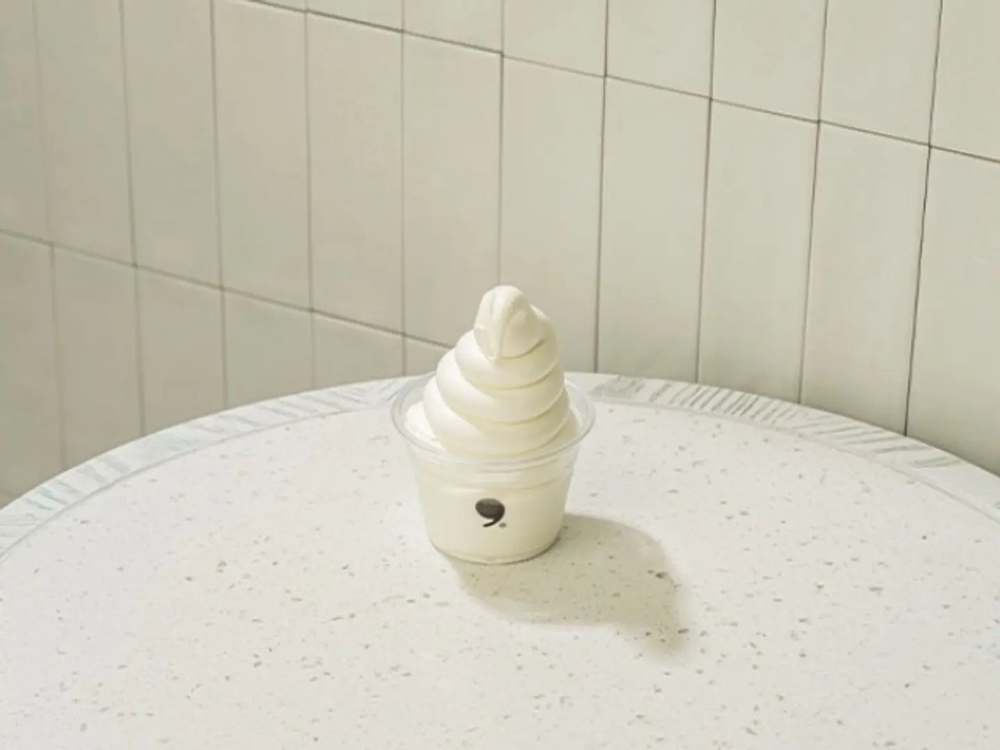 ايس كريم الفانيلا سادة