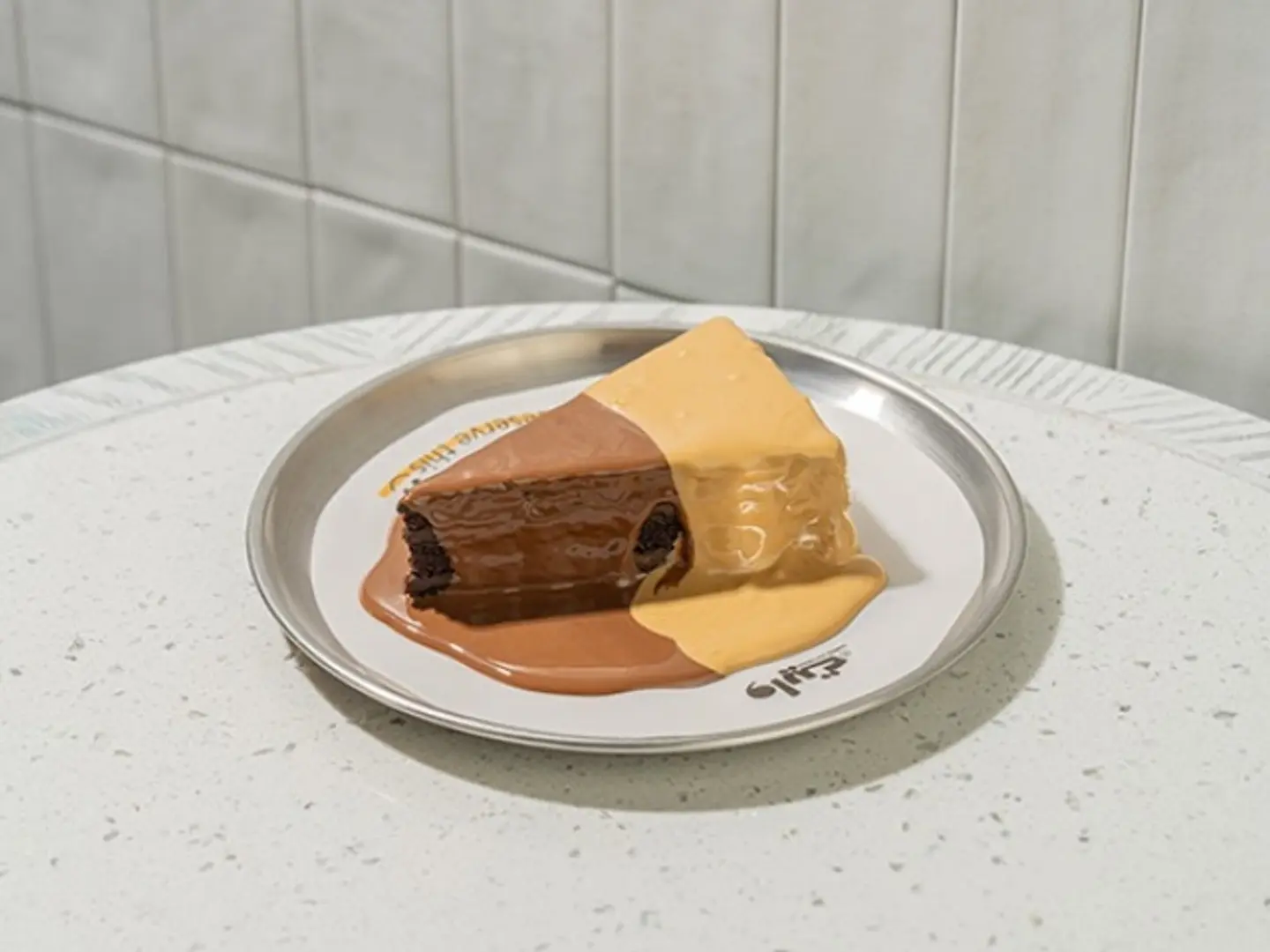 تربل كيكة الشوكولاتة