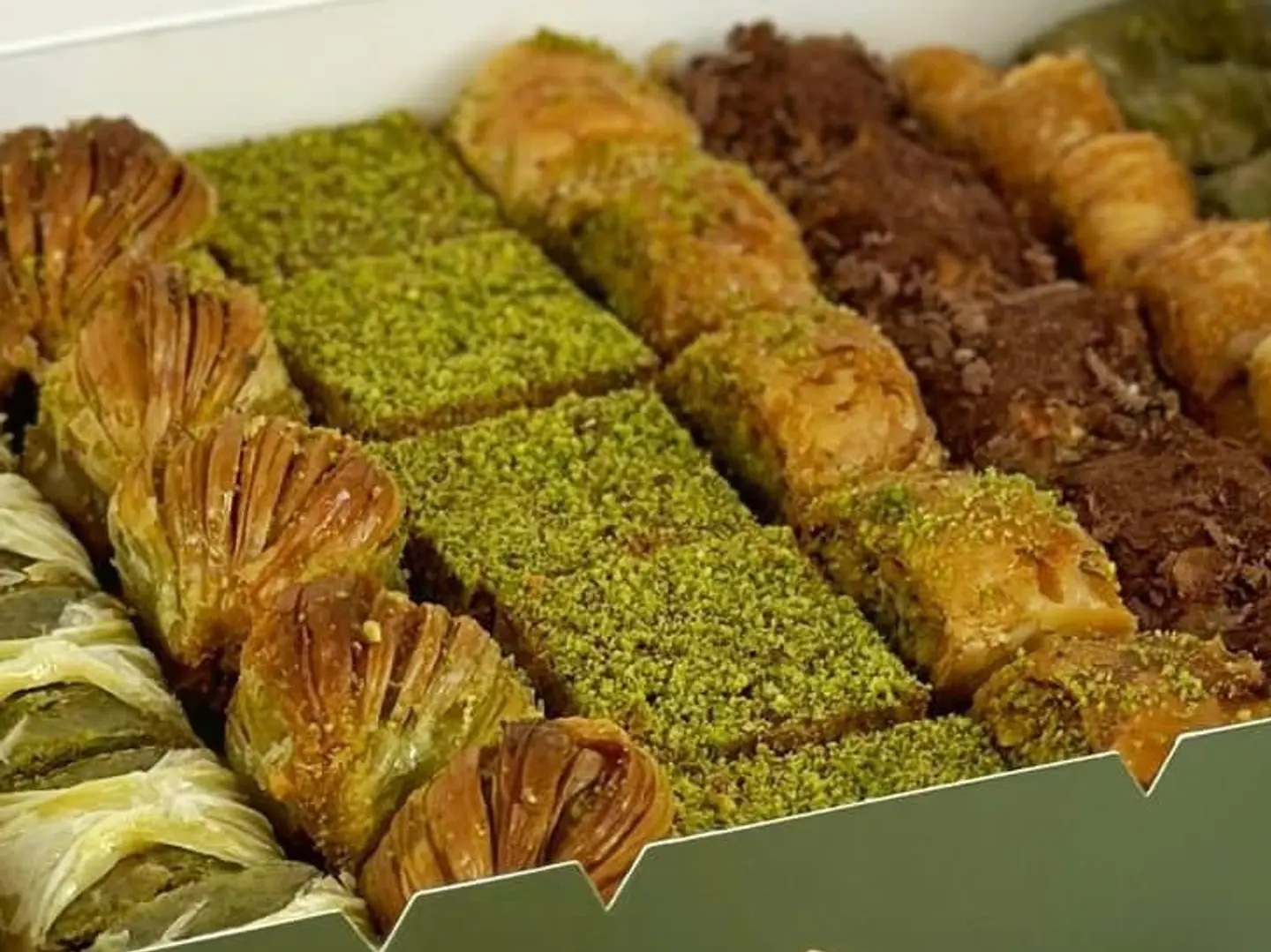 نص كيلو بقلاوه تركي