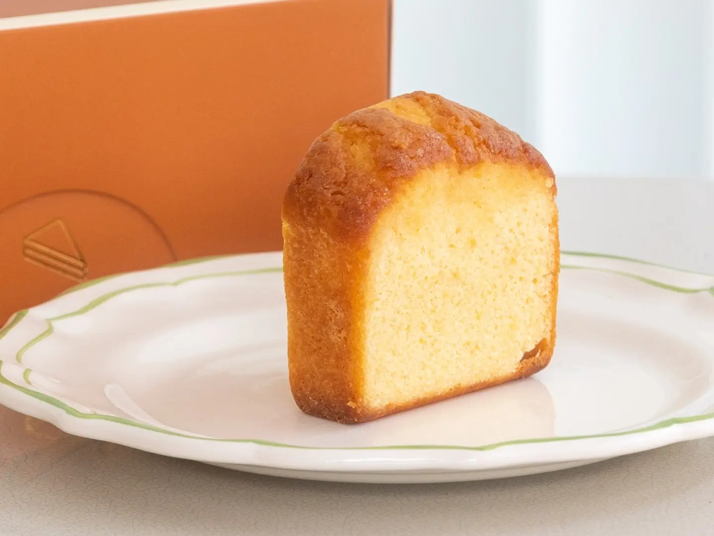 Lemon Cake Slice