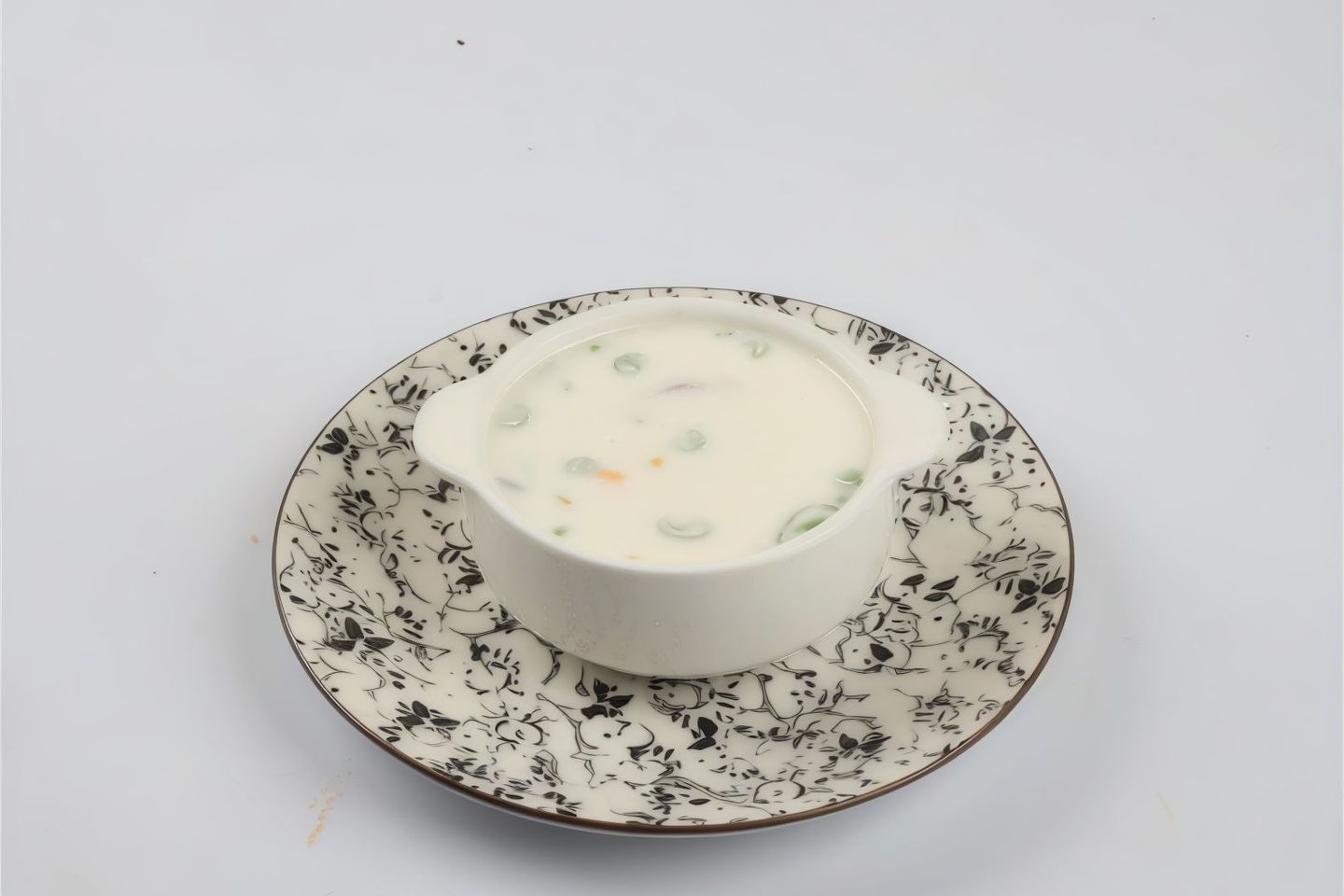 Seafood Soup With Mushroom And Cream