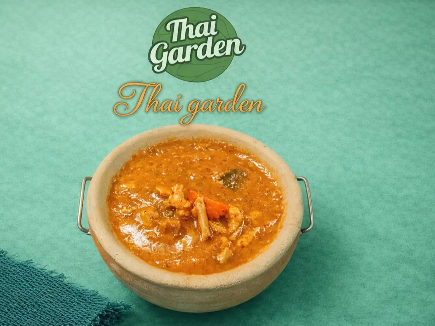 Chicken In Red Curry Sauce