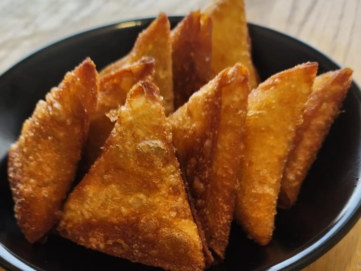 Half A Kilo Of Potato Samosas With Meat