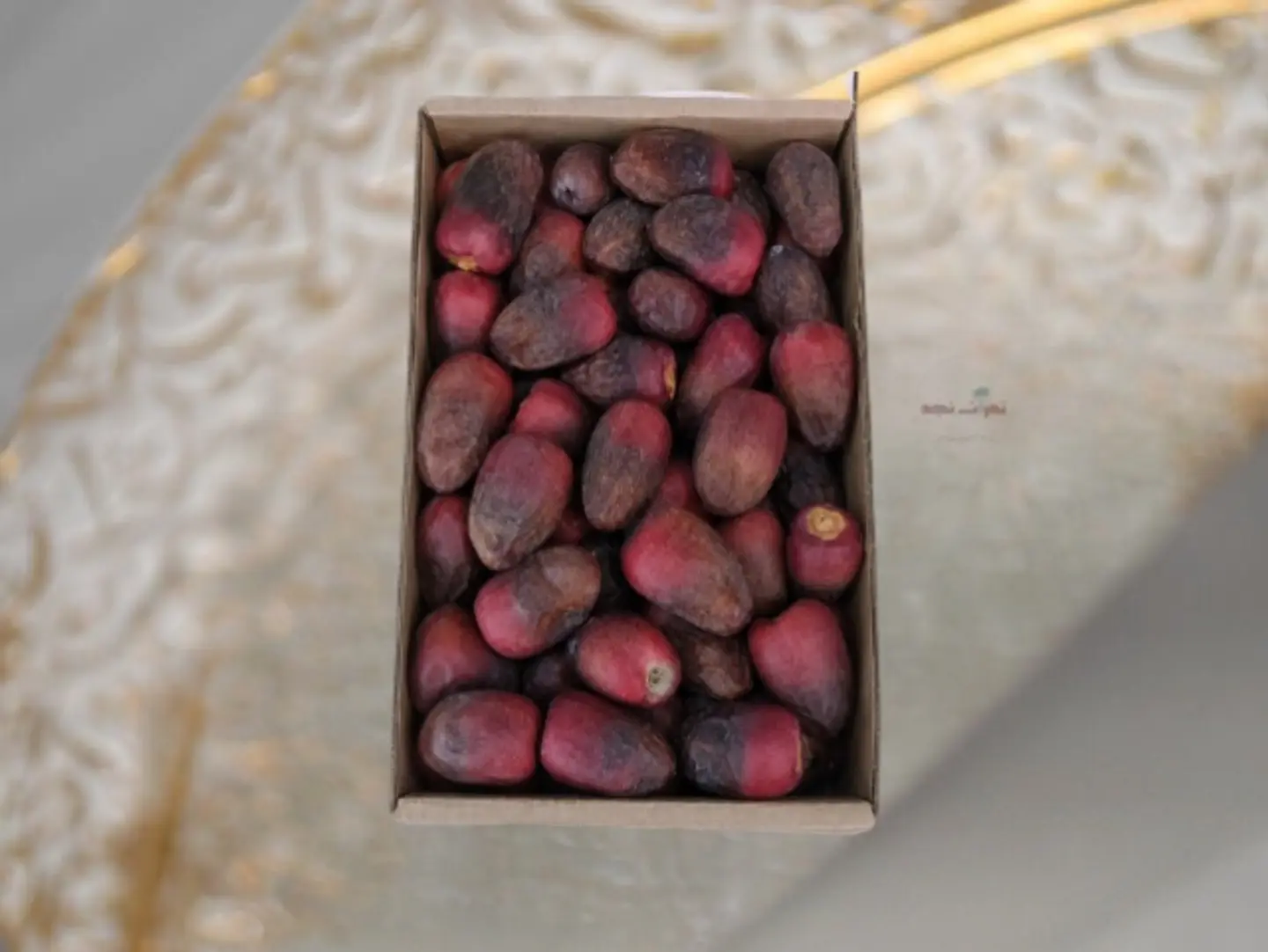 رطب ونانة