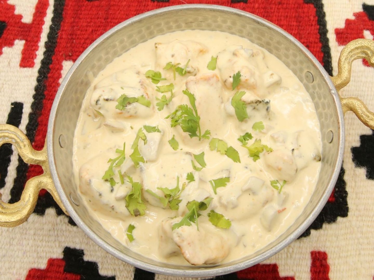 Kaymak Chicken With Mushrooms