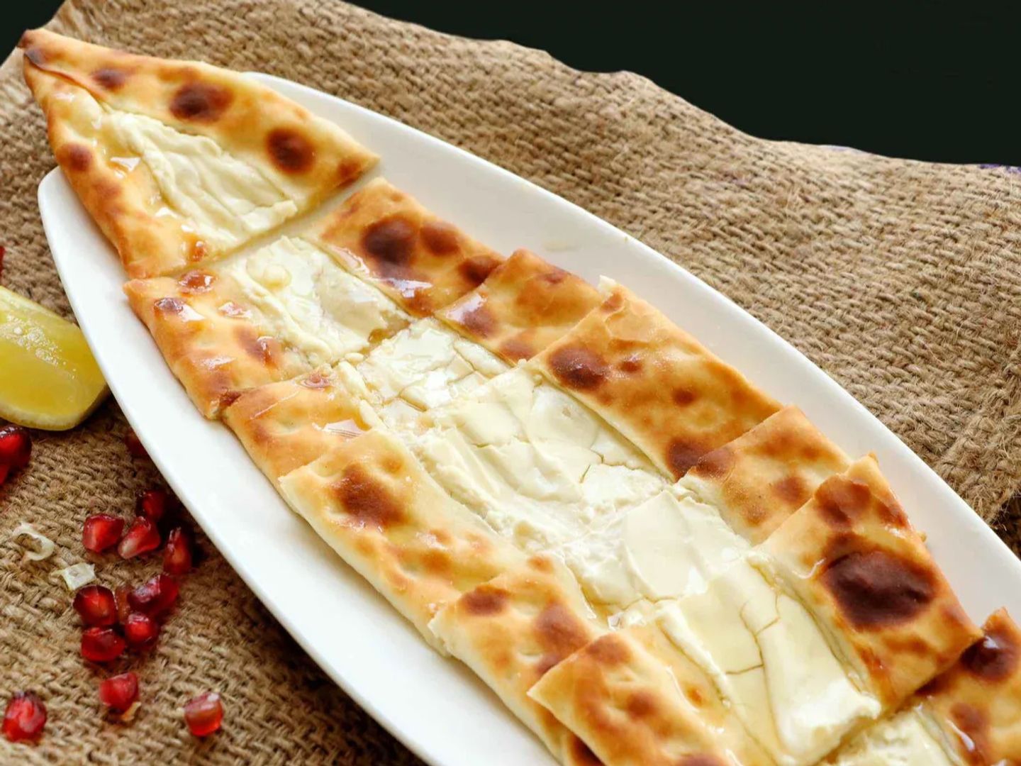 فطيرة جبنة سائلة