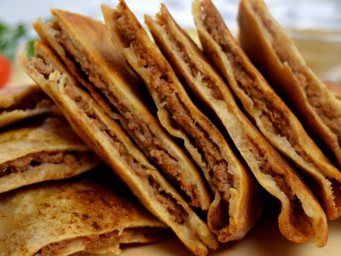 عرايس لحم