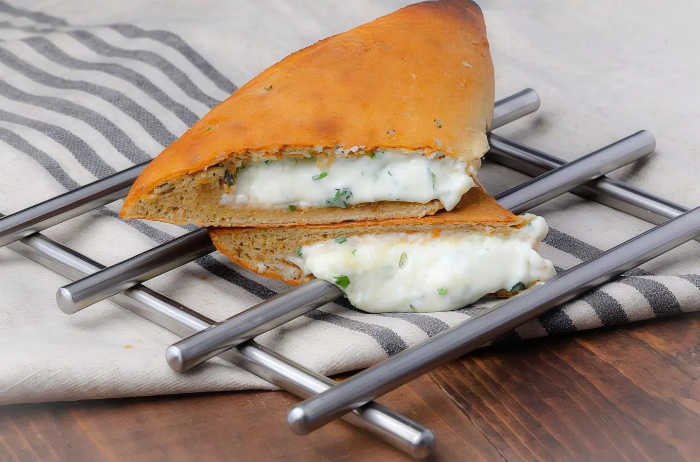 جبن زمان اول