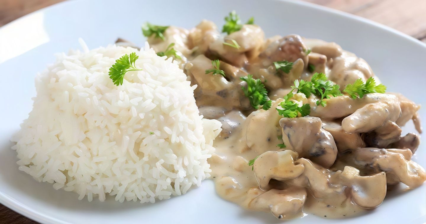 دجاج ستروجانوف مع رز