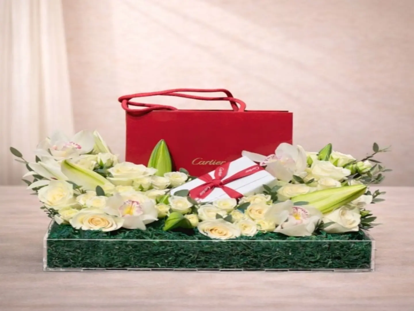 عطر لا بانتير النسائي من كارتير