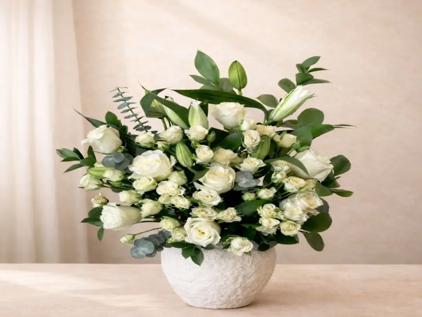 فازة الجمال الابيض