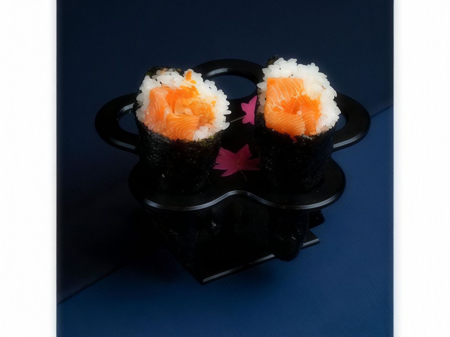 Salmon Temaki