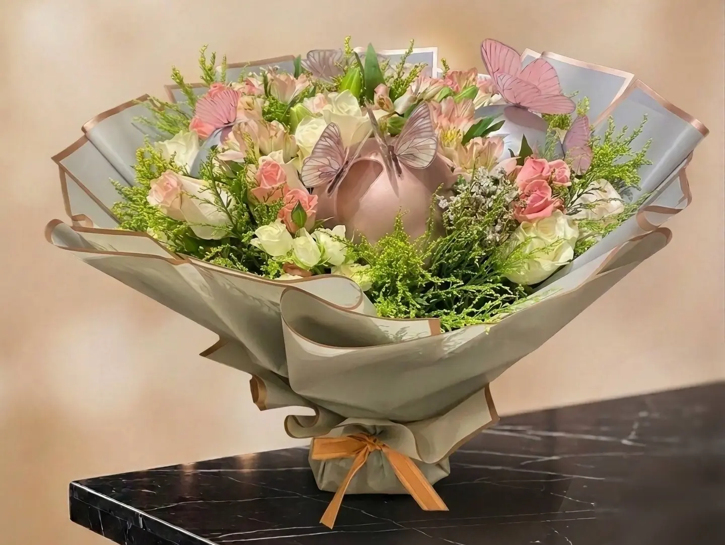 Veloura Bouquet