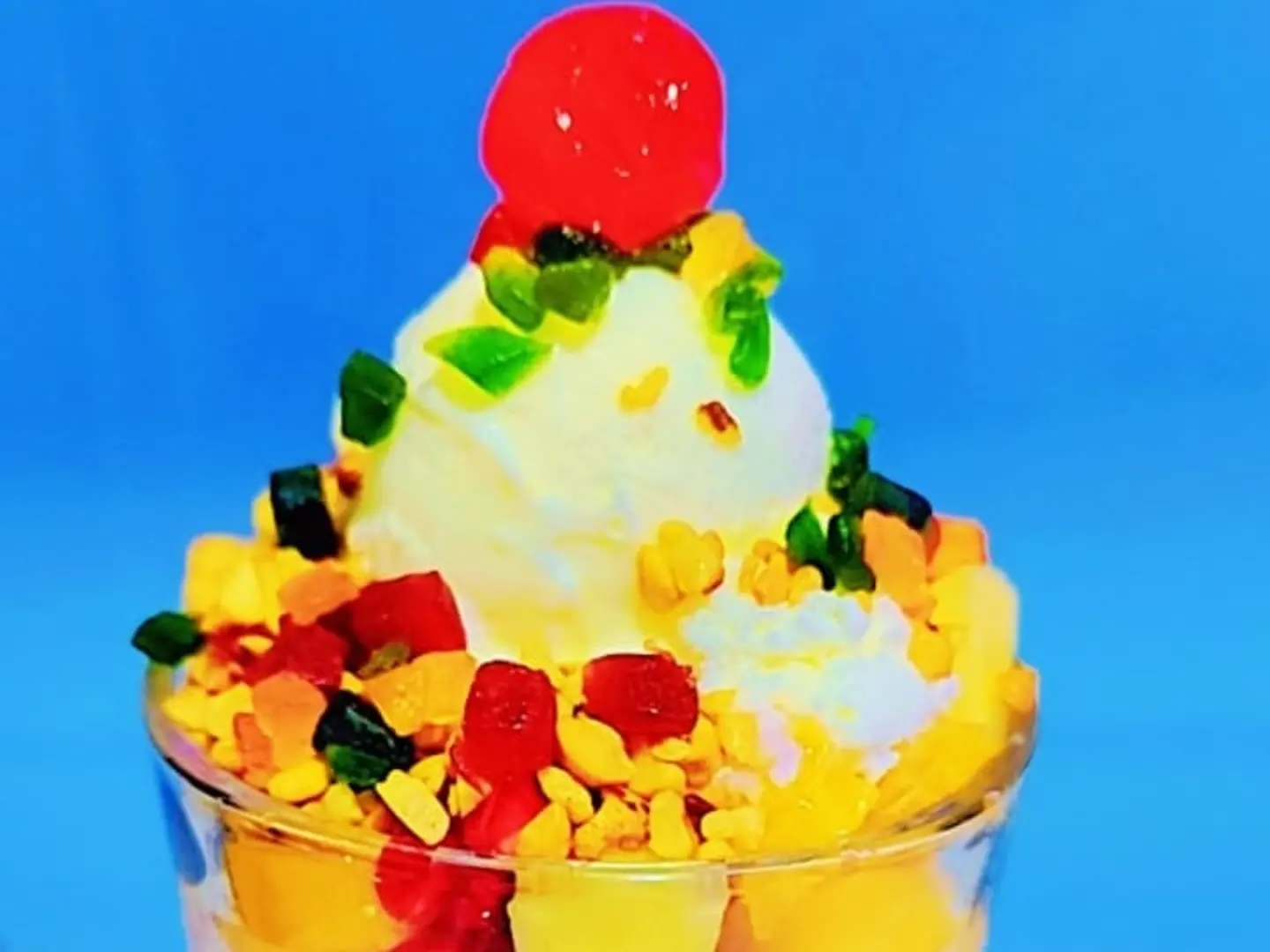 سلطة فواكه مع آيس كريم