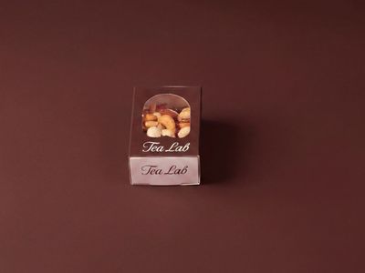مكسرات مشكّلة