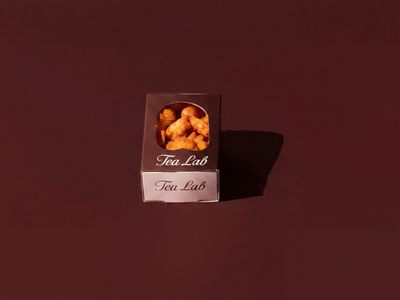 مكسرات يابانيه