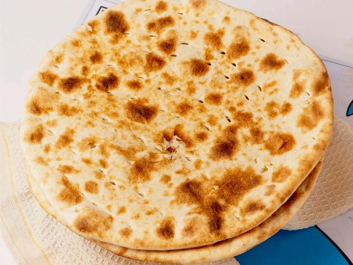 خبز تميس تنور