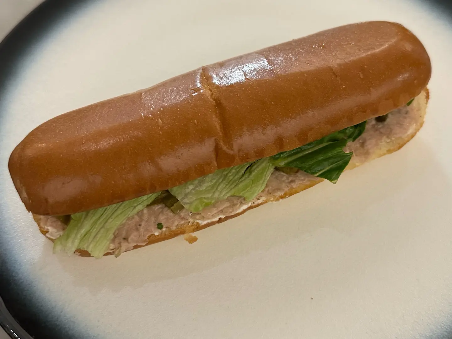 تونا البريوش