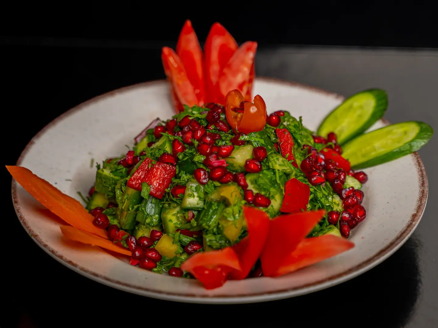 سلطة خضراء طازجة