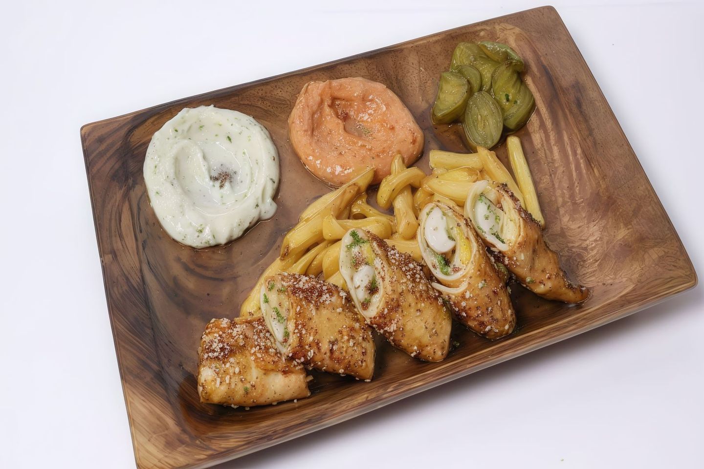 طبلية طاووق بيستو
