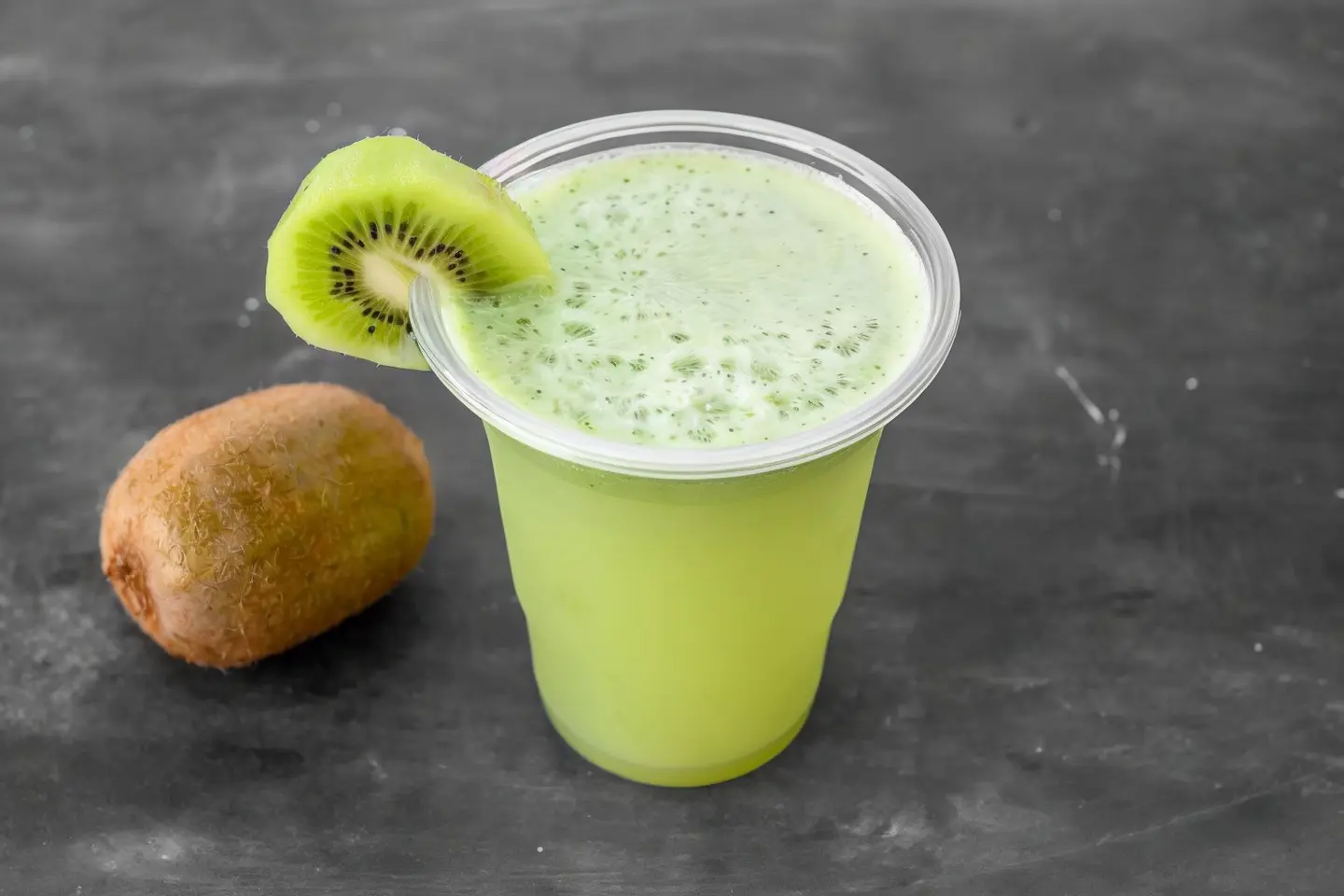 عصير كيوي و أناناس و ليمون - كبير