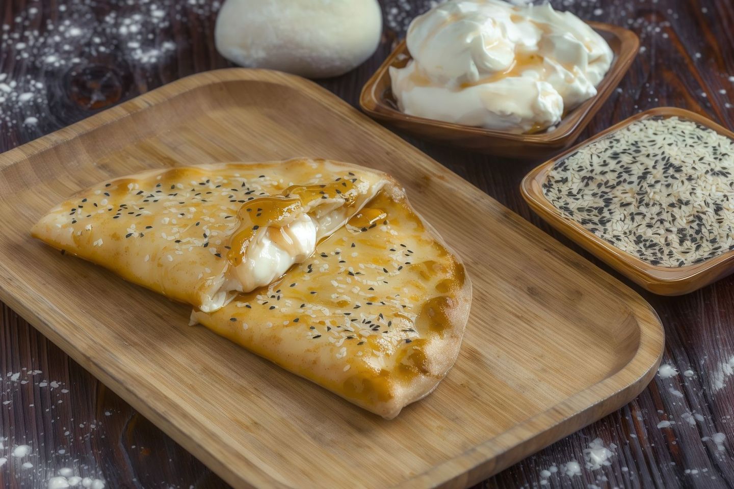 لبنة وعسل
