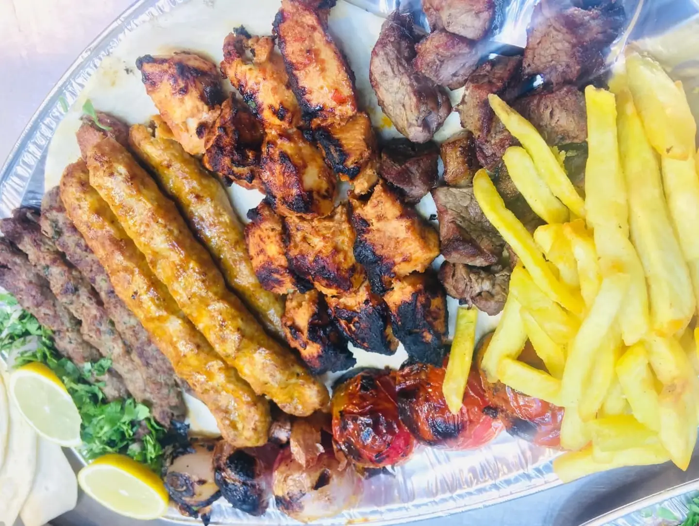 العرض 1