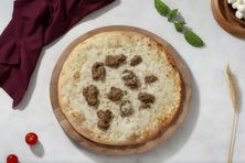 سجق مع الجبن