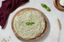 لبنة مع الحبق
