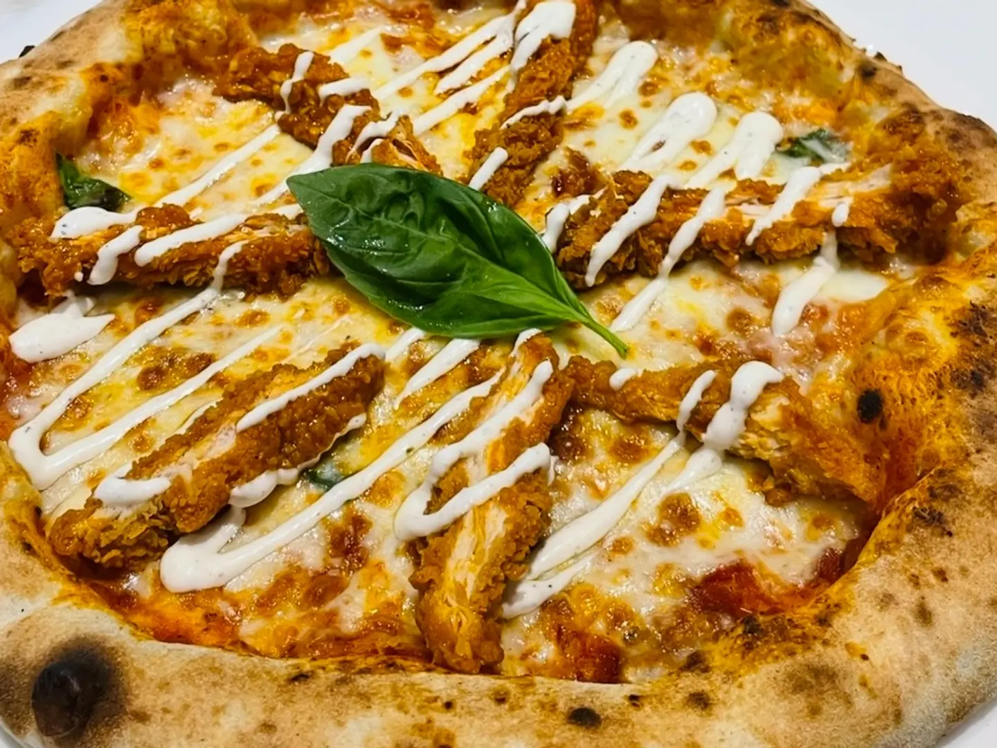 Buffalo Pizza Crispy