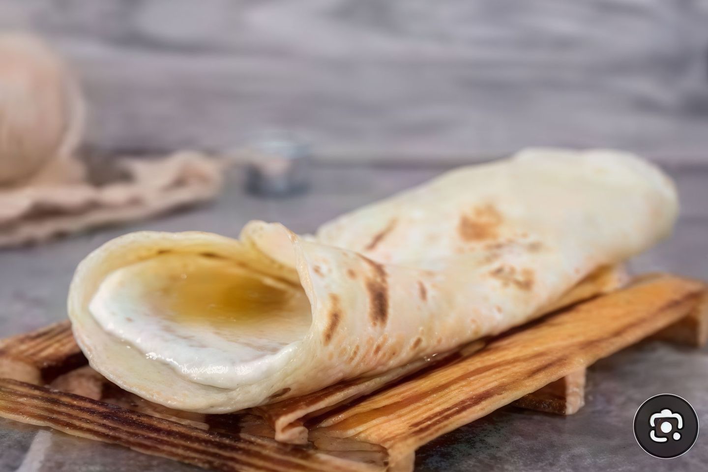 Labneh And Honey Chapati