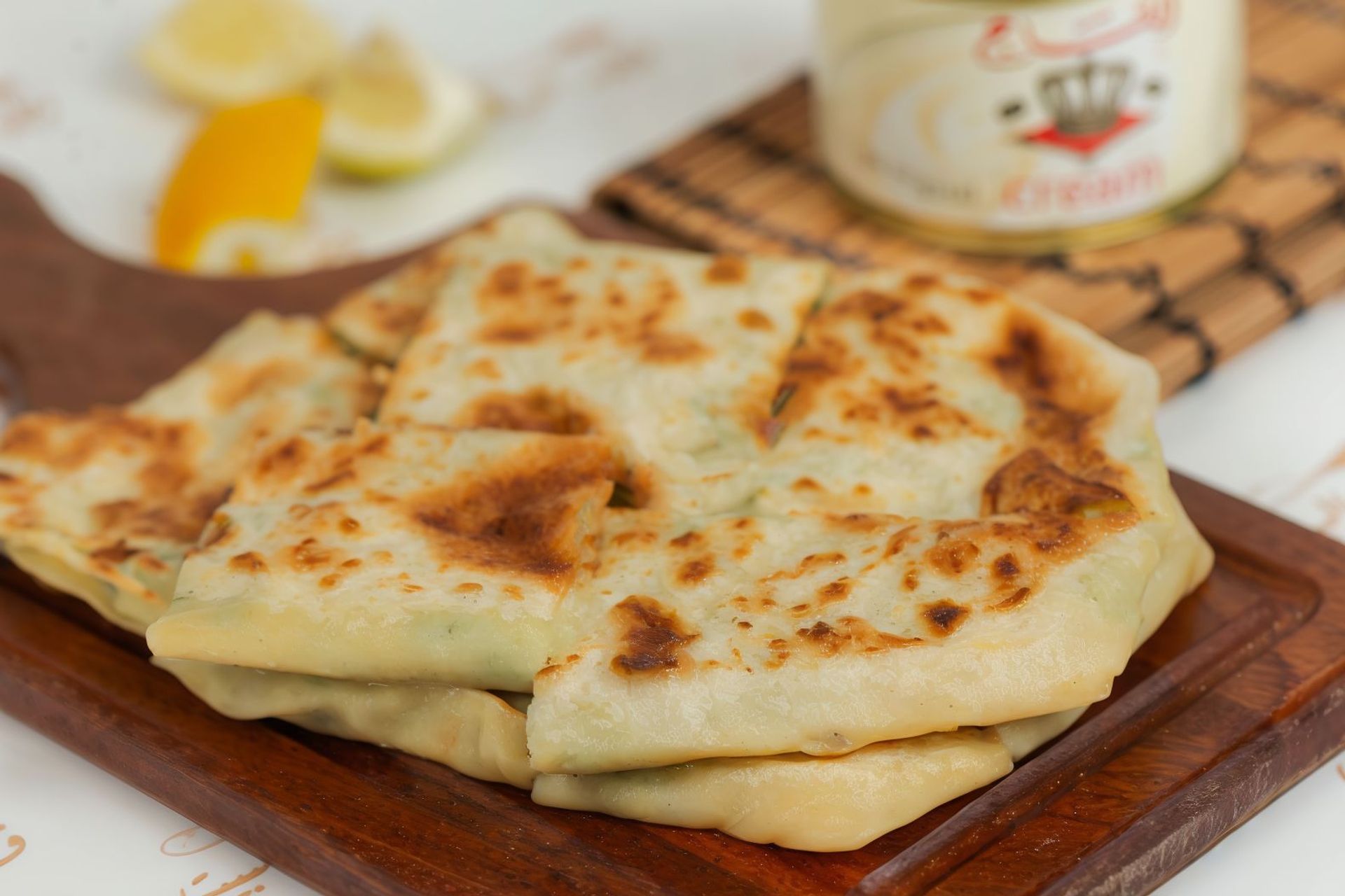 مطبق جبنة حلو - كبير