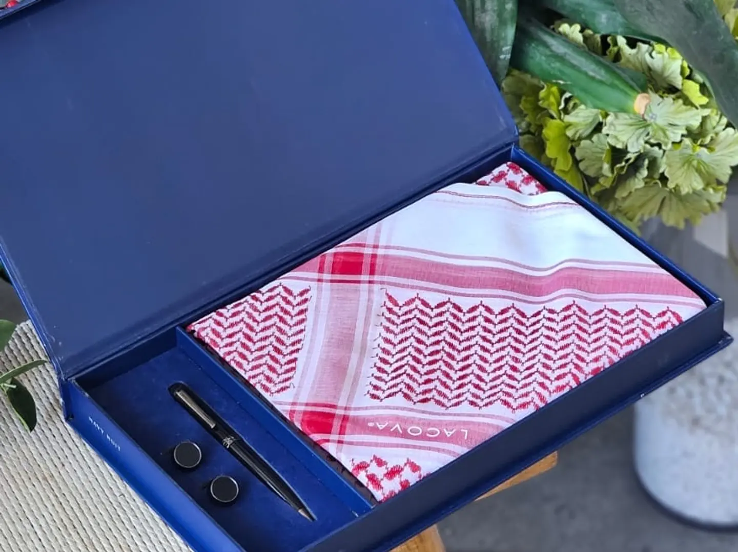 Stylish Men's Shemagh