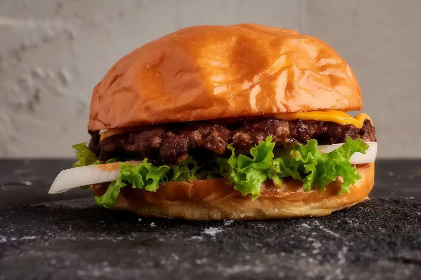 وجبة برجر لحم مشوي سنقل