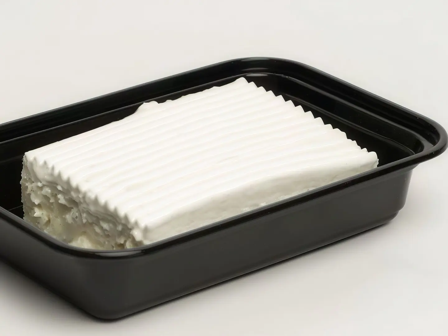 قشطوطة نوتيلا مع بيستاشيو خفيف