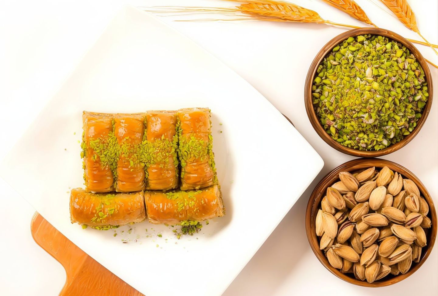 Baklava Crispy Fingers With Pistachios - 500 Grams