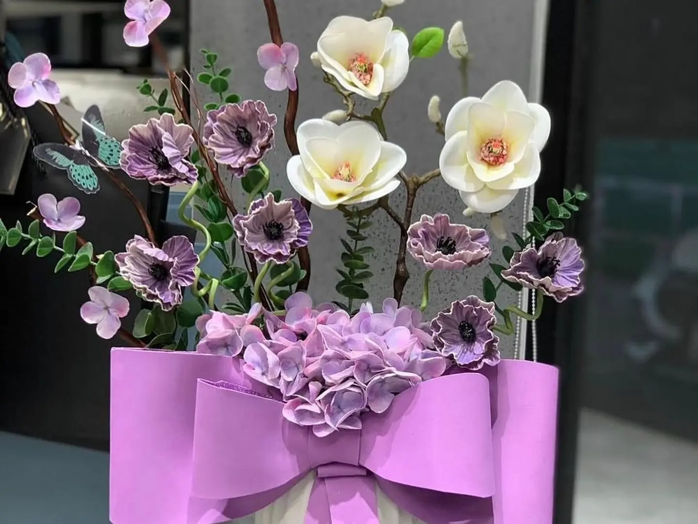 Purple Vase For Gifting