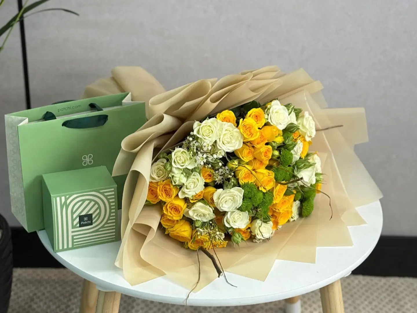 Delicate Bouquet With Chocolate