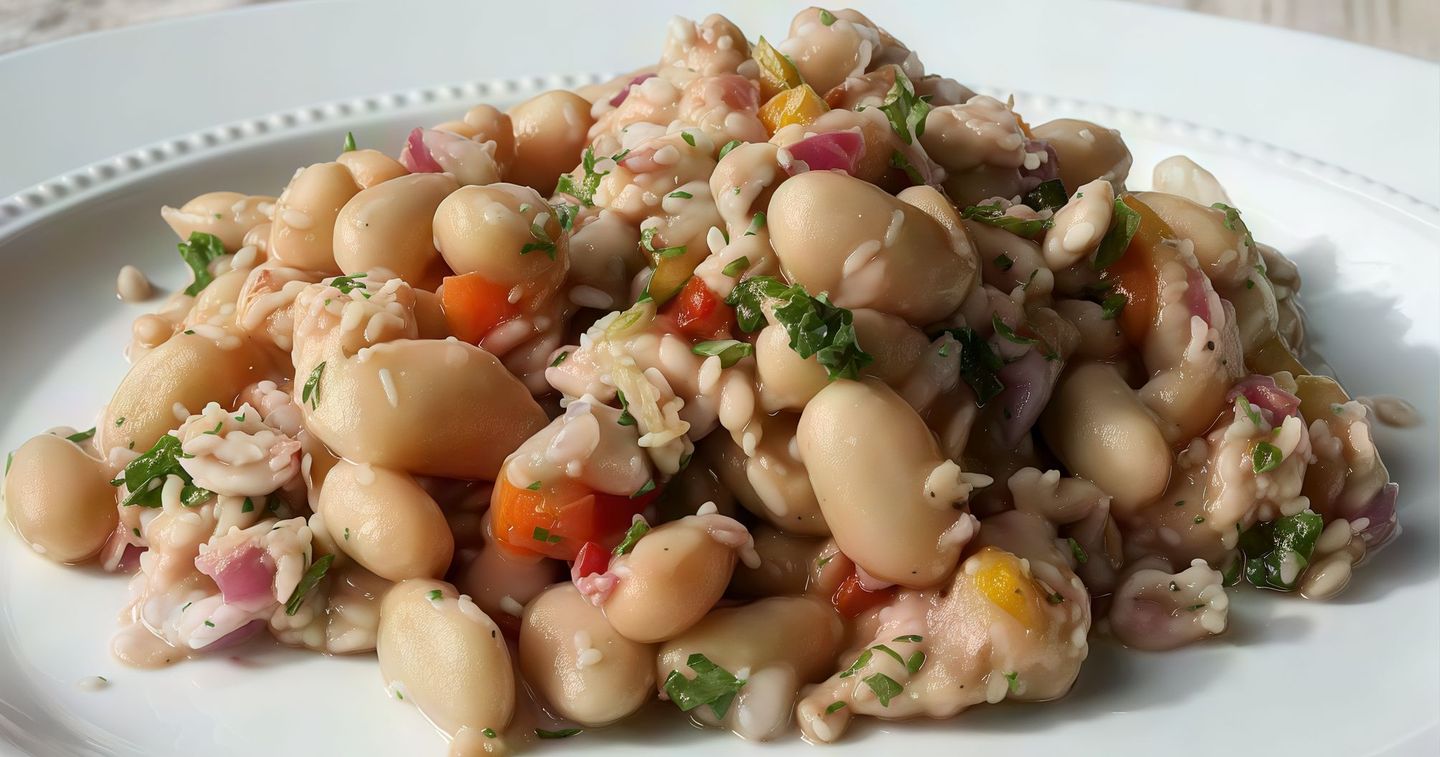 فاصوليا مع تونة