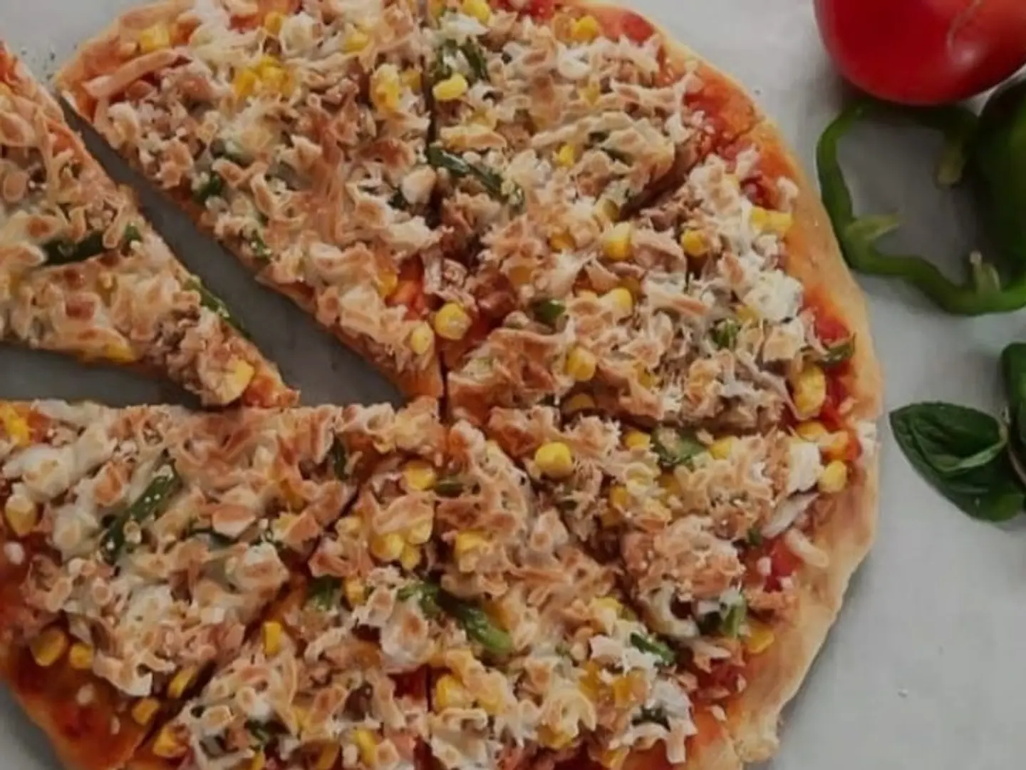 Tuna Pizza