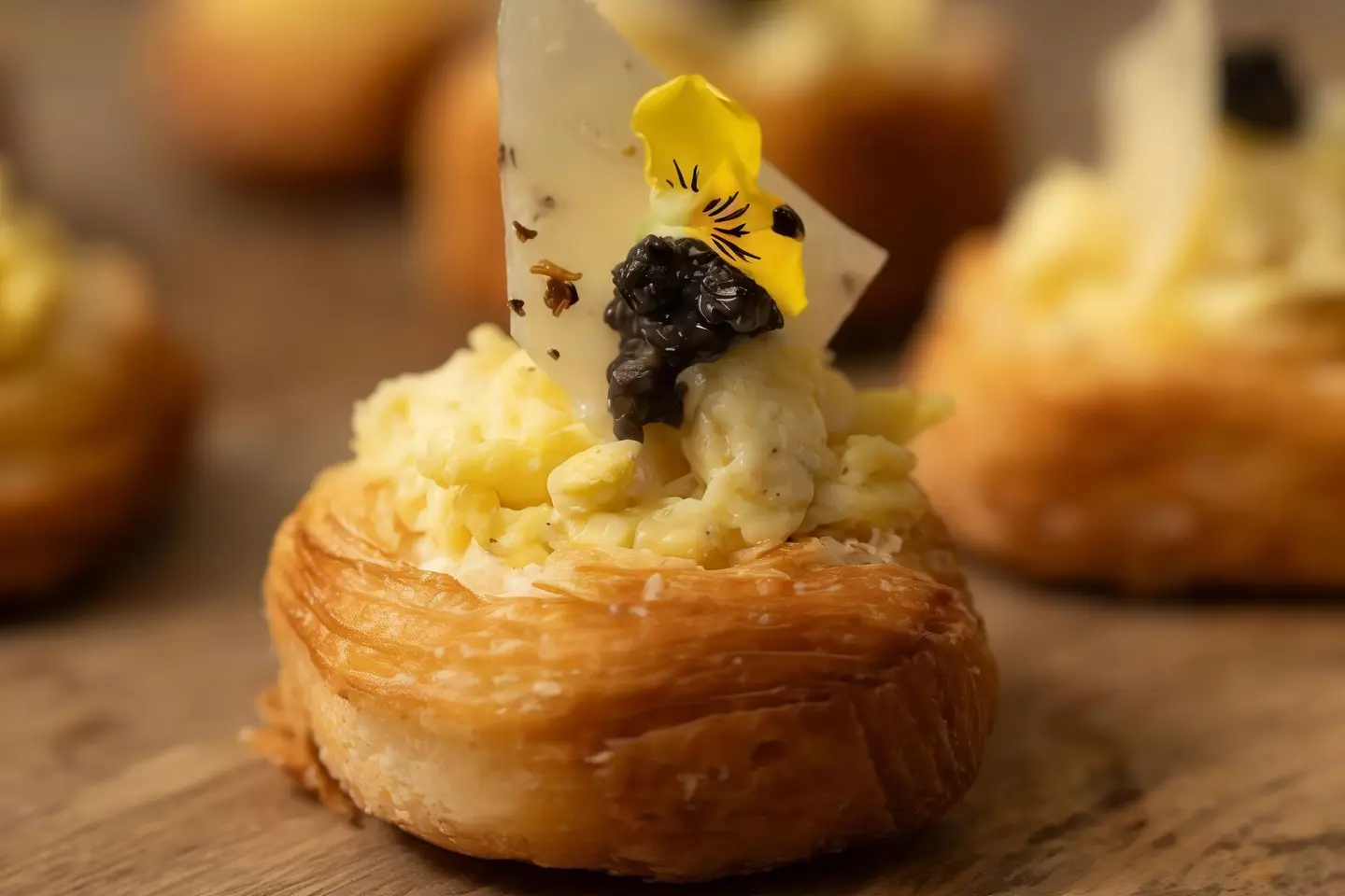 Cromboloni With Eggs And Truffles 12 Pieces - 12 Pcs